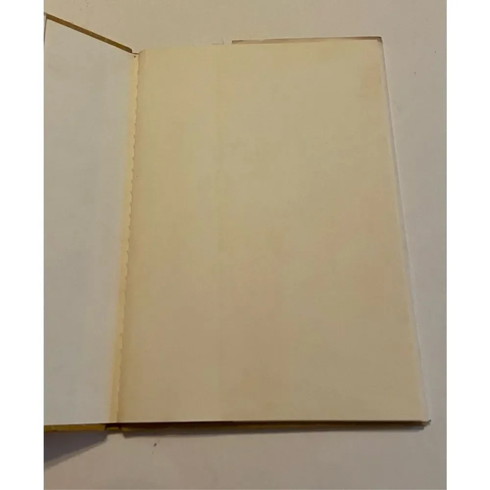 He Heard Mysterious Singing by Elise M. Fladebo (1979, Hardcover) First Edition